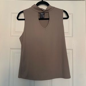 NWOT Women's tan keyhole front top